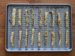 USA Quarter Sheet Baking Rack