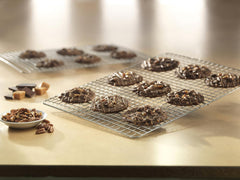 USA Quarter Sheet Baking Rack