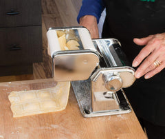 Fante's Great Aunt Gina's Pasta Machine