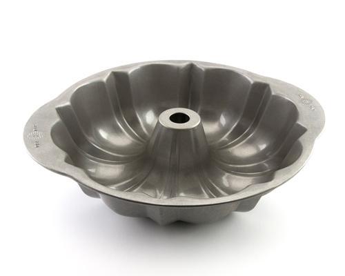 USA Fluted Tube Cake Pan