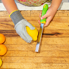 Microplane Kid's Zester & Cut Resistant Glove Set