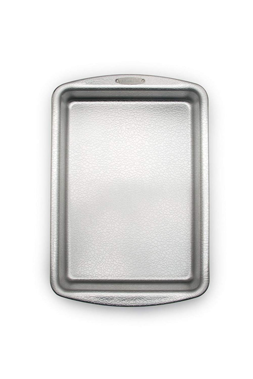Doughmaker Cake Pan 13" x 9"