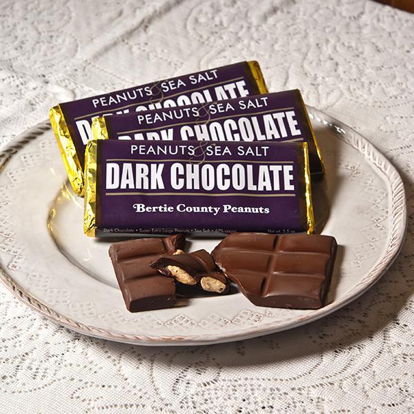 Bertie Dark Chocolate Candy Bar w/Peanuts