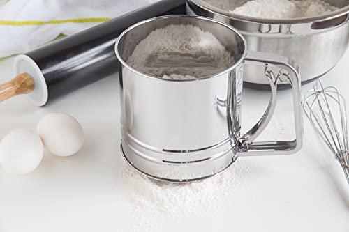 Sifter 4 Cup Squeeze