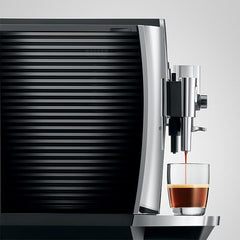 Jura E8 Chrome